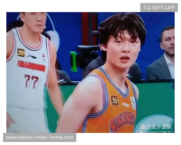 上海男篮主场保持不败 11连胜展现实力 上海男篮主场保持不败 11连胜展现实力