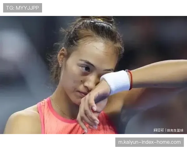 郑钦文因病退出迪拜站 由幸运落败者弗莱彻替代签位