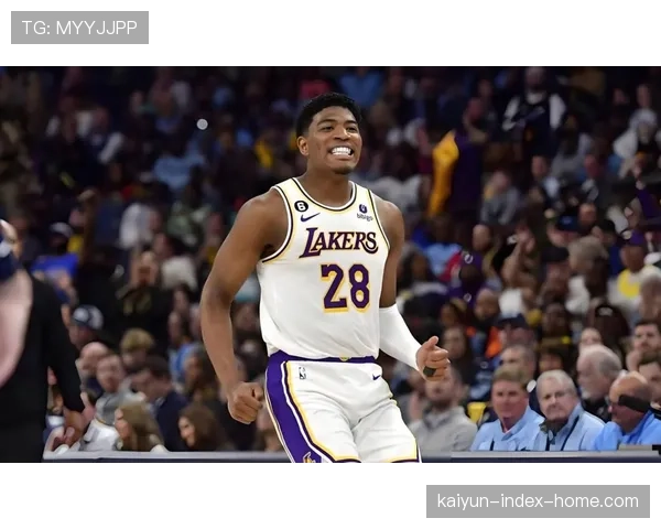 湖人收官战八村垒外线火力支撑 角色球员多点开花战术奏效